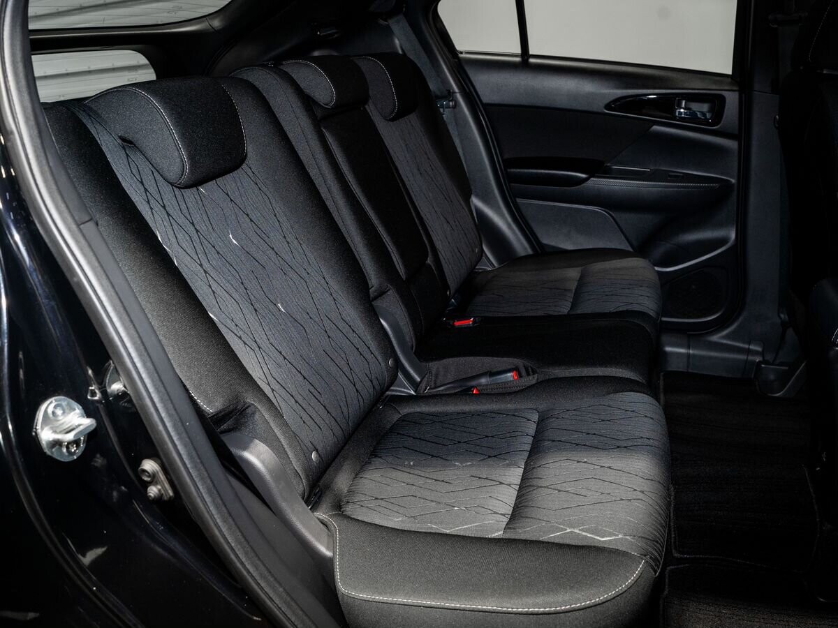 Mitsubishi Eclipse Cross 2018 - фото автомобиля