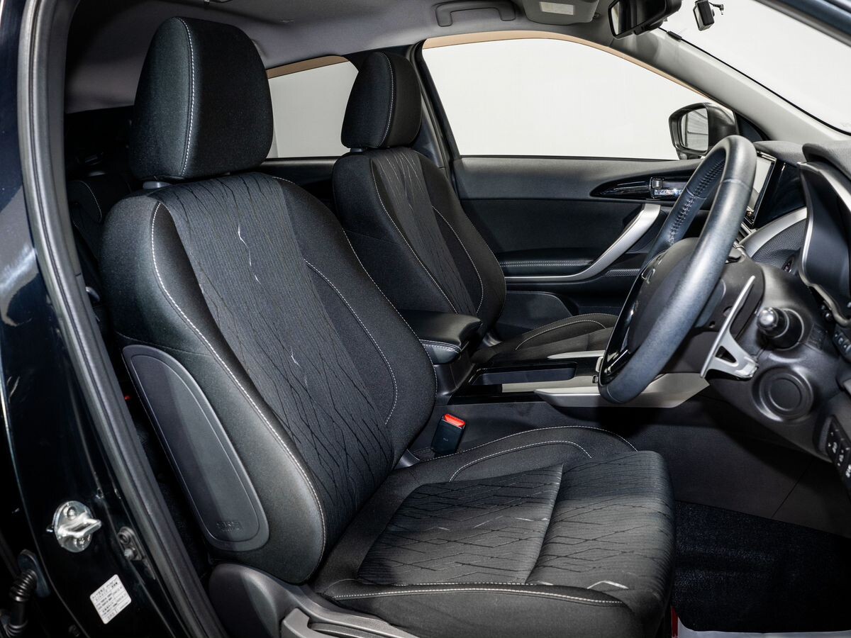 Mitsubishi Eclipse Cross 2018 - фото автомобиля