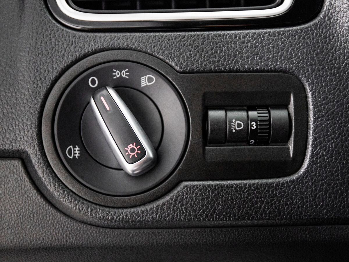 Volkswagen Polo 2019 - фото автомобиля