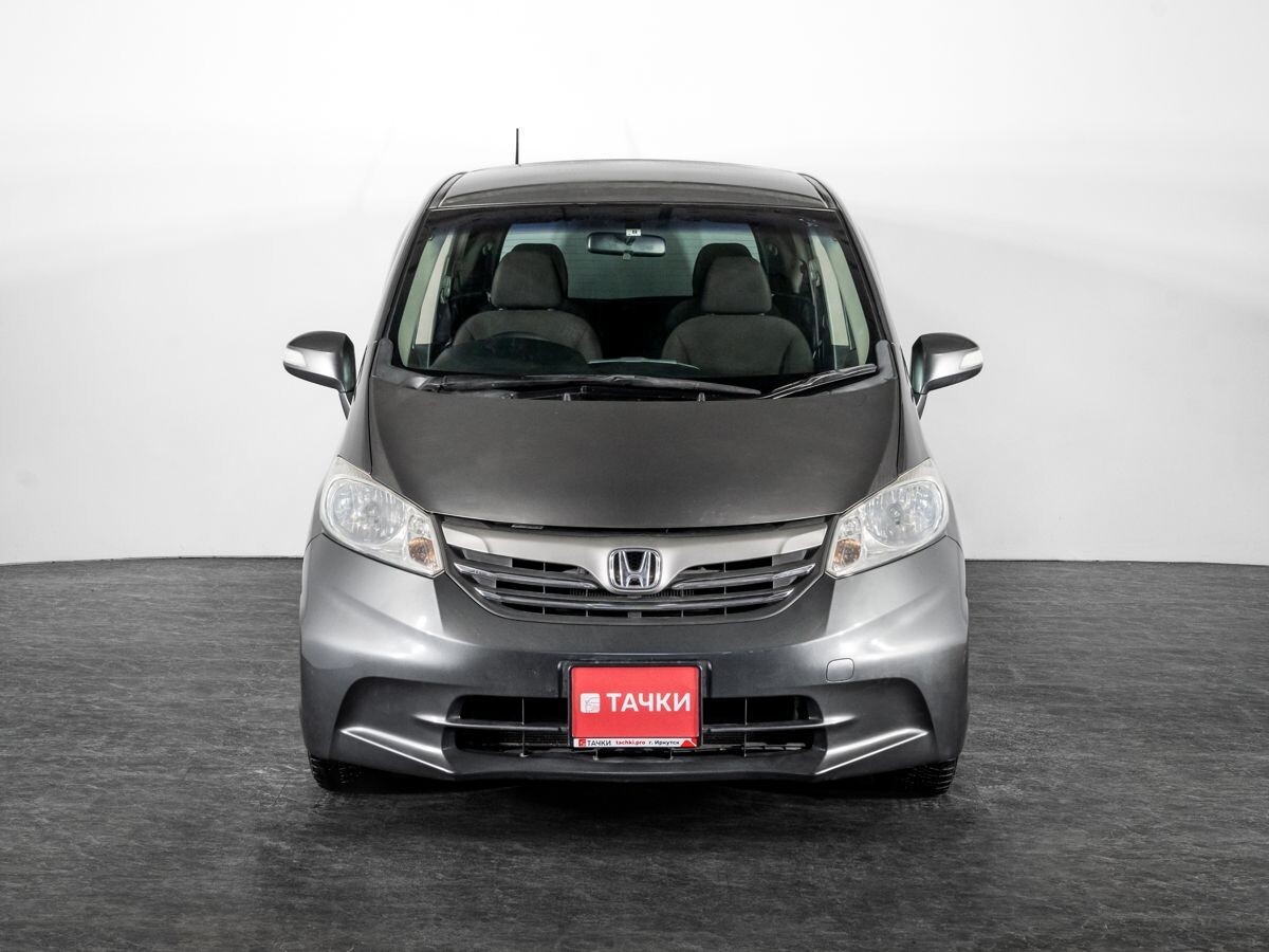 Honda Freed 2011 - фото автомобиля