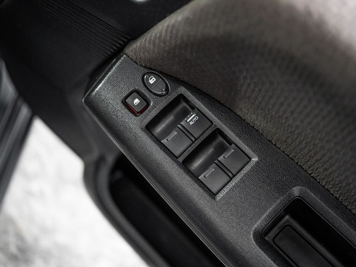 Honda Freed 2011 - фото автомобиля