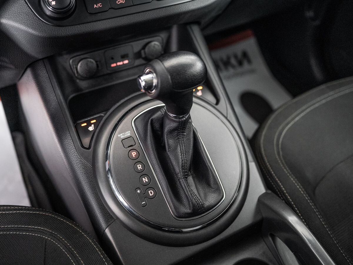 Kia Sportage 2013 - фото автомобиля