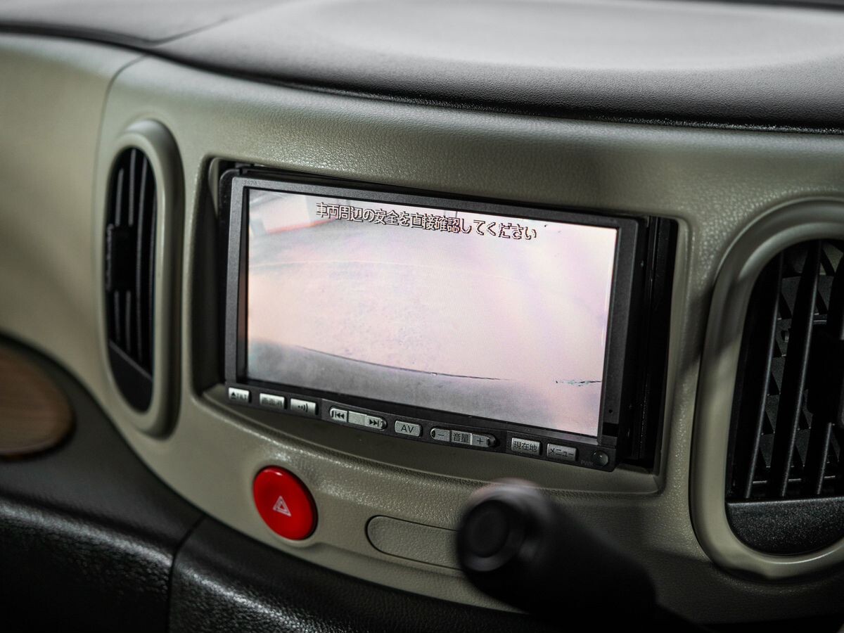 Nissan Cube 2010 - фото автомобиля