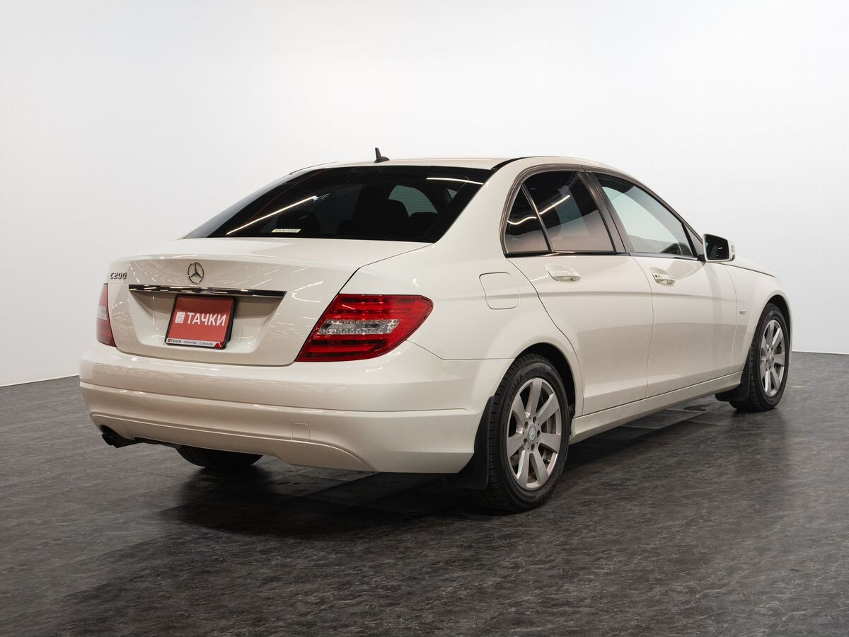 Mercedes-Benz C-Класс 2012 - фото автомобиля