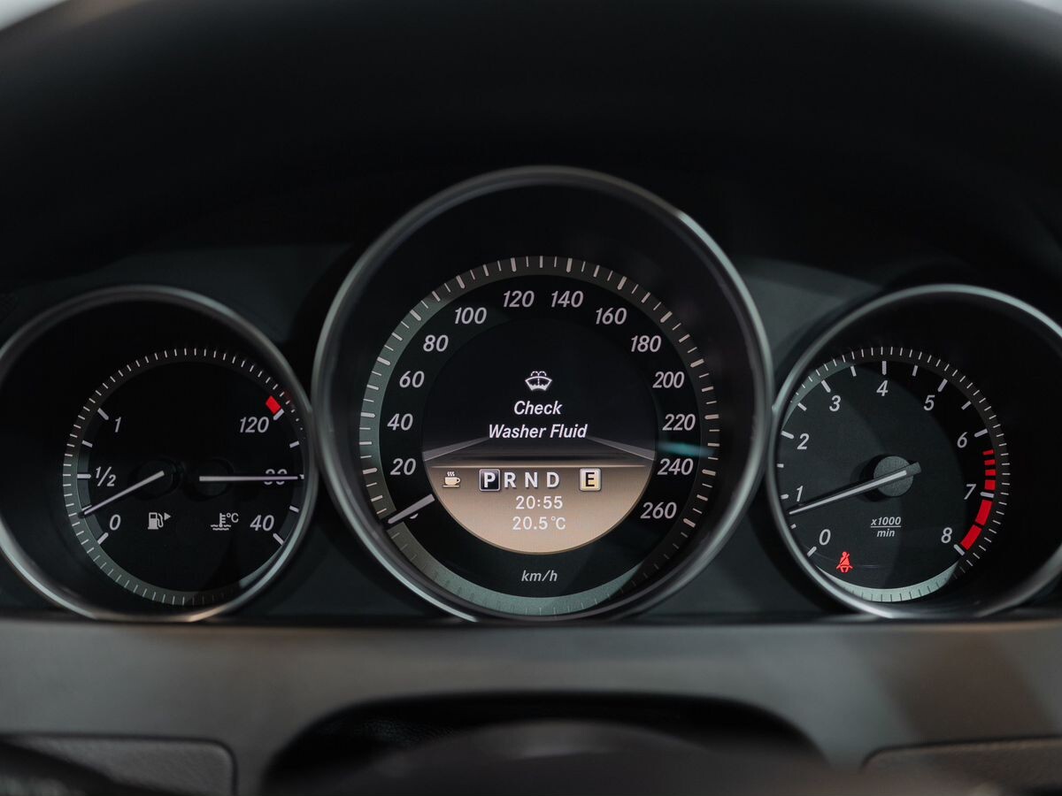 Mercedes-Benz C-Класс 2012 - фото автомобиля