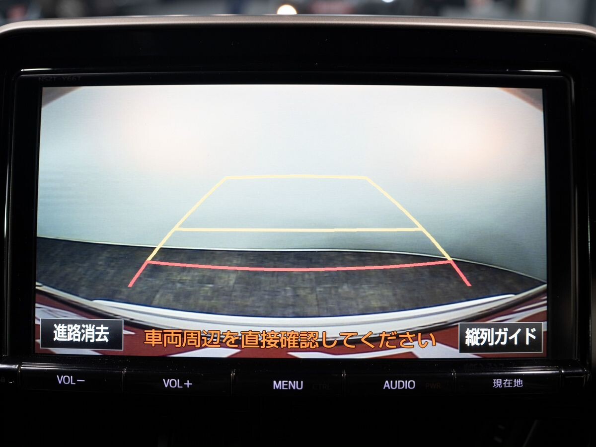 Toyota C-HR 2017 - фото автомобиля