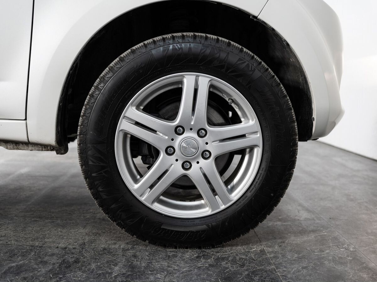 Daihatsu Be-go 2011 - фото автомобиля