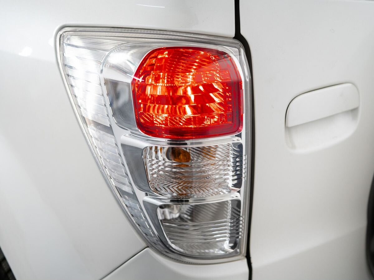 Daihatsu Be-go 2011 - фото автомобиля