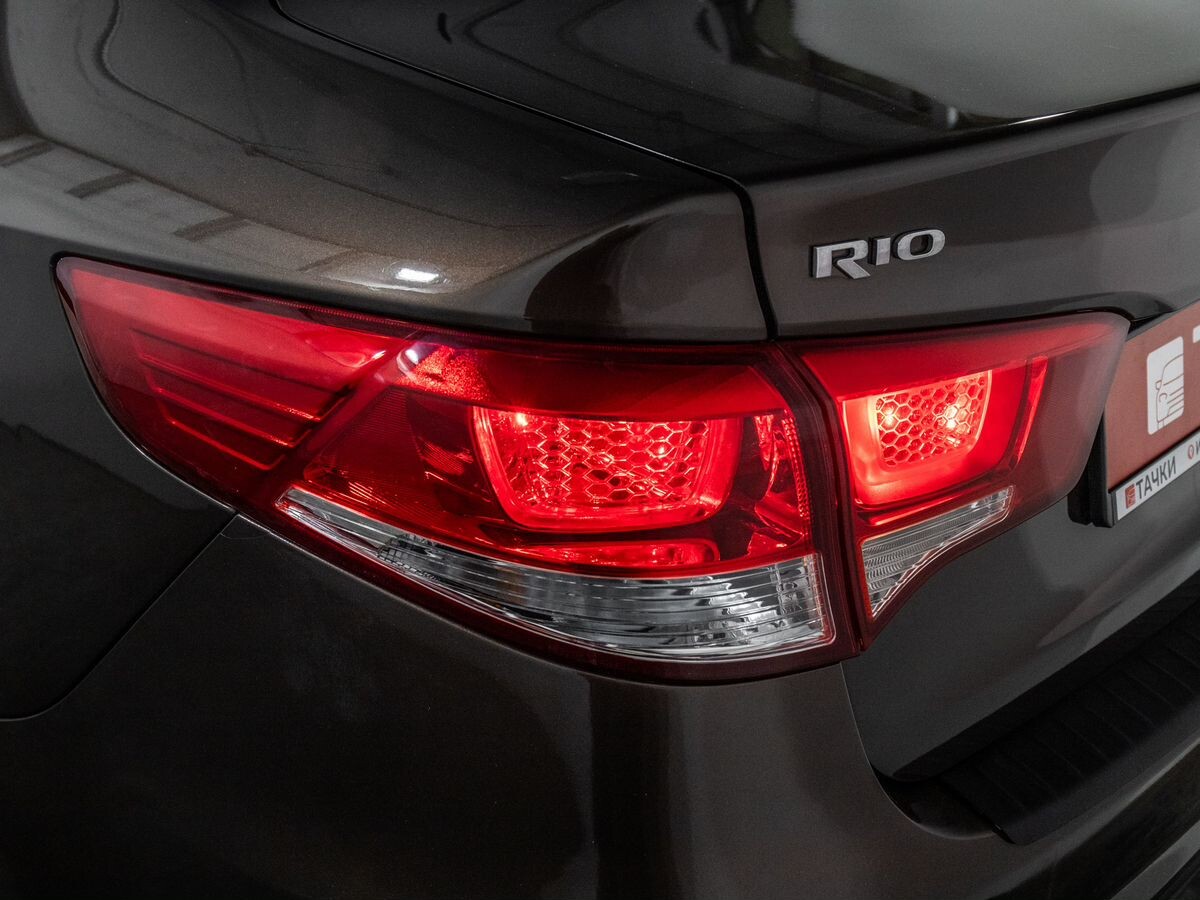 Kia Rio 2015 - фото автомобиля