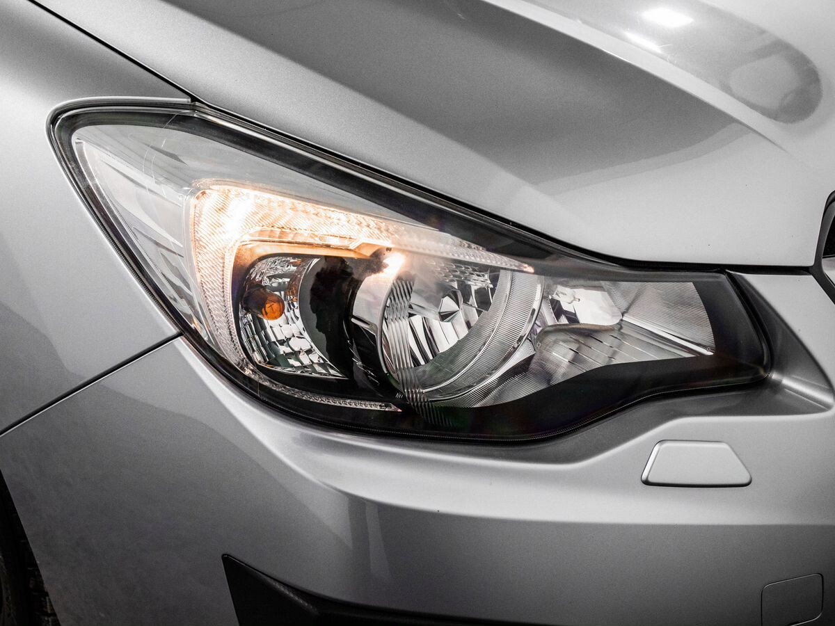 Subaru Impreza 2014 - фото автомобиля