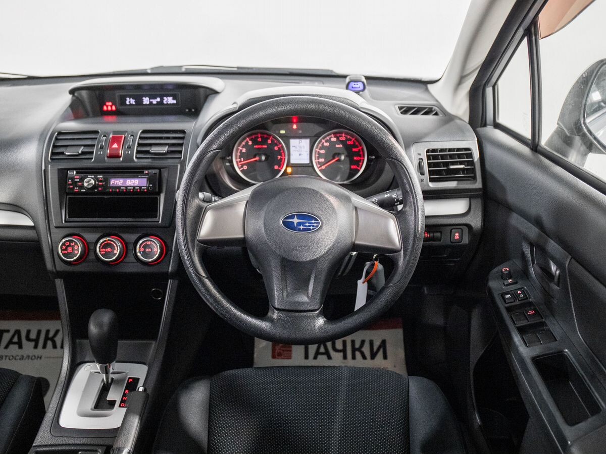Subaru Impreza 2014 - фото автомобиля