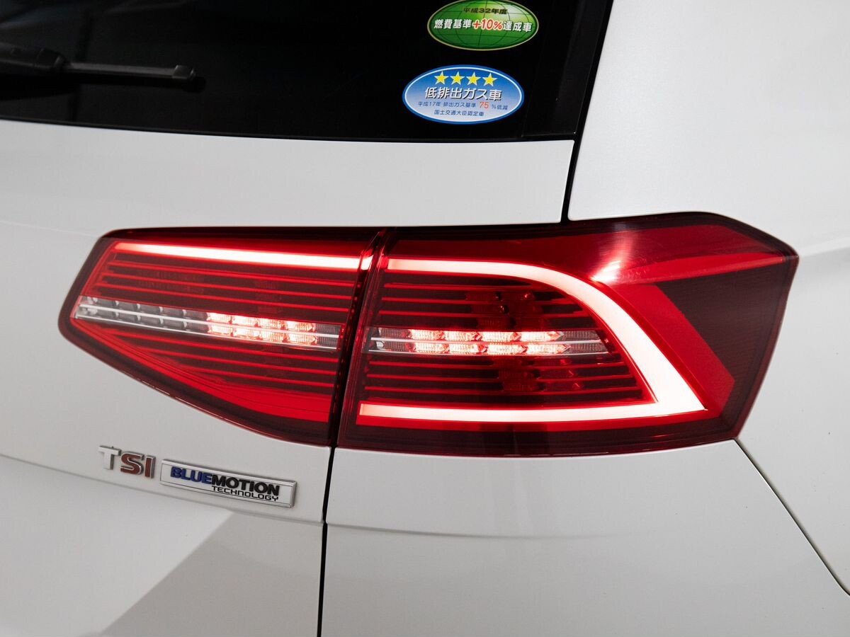 Volkswagen Passat 2015 - фото автомобиля