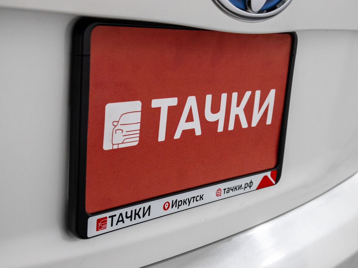 Toyota Prius 2014 - фото автомобиля