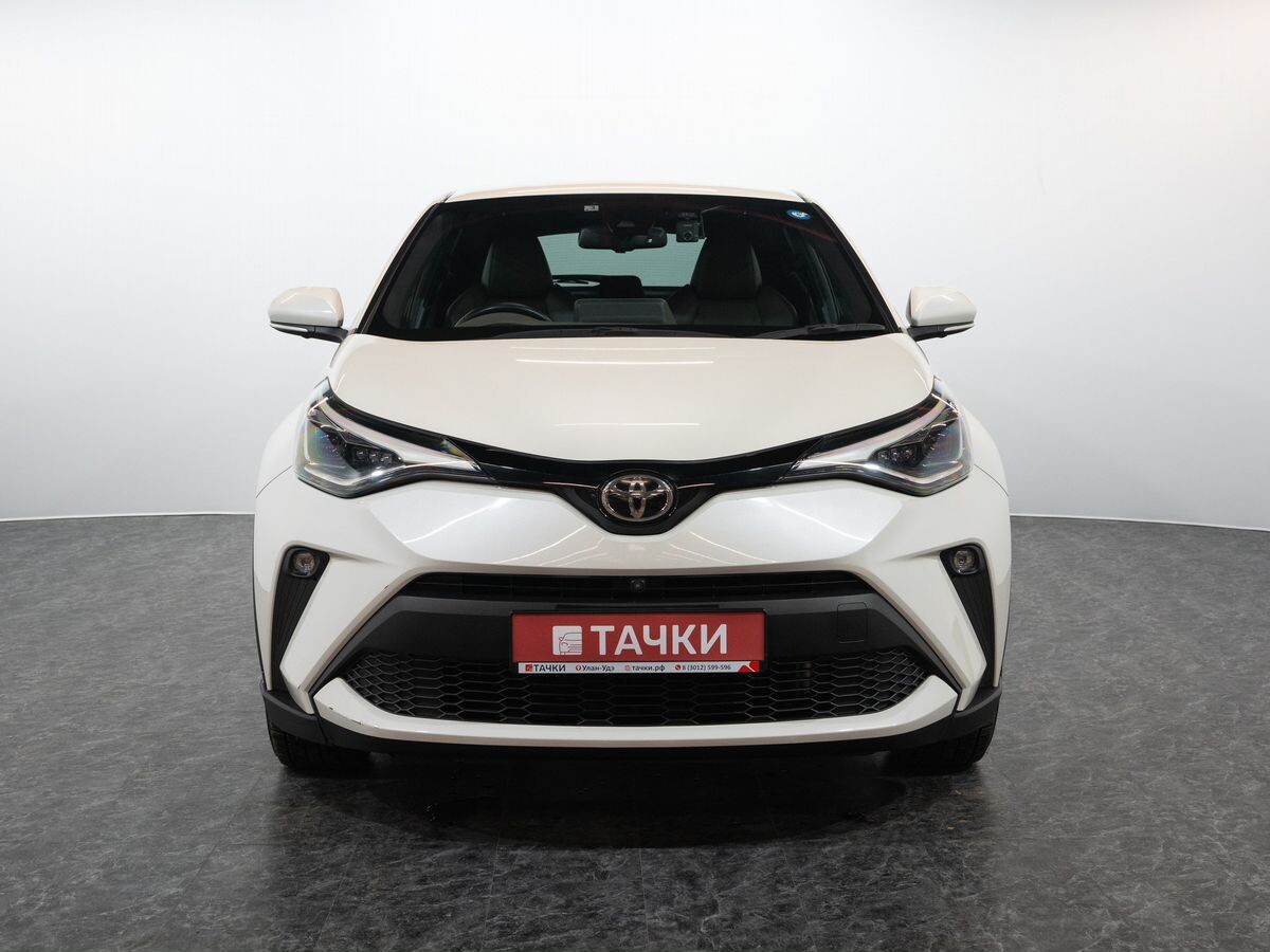 Toyota C-HR 2020 - фото автомобиля