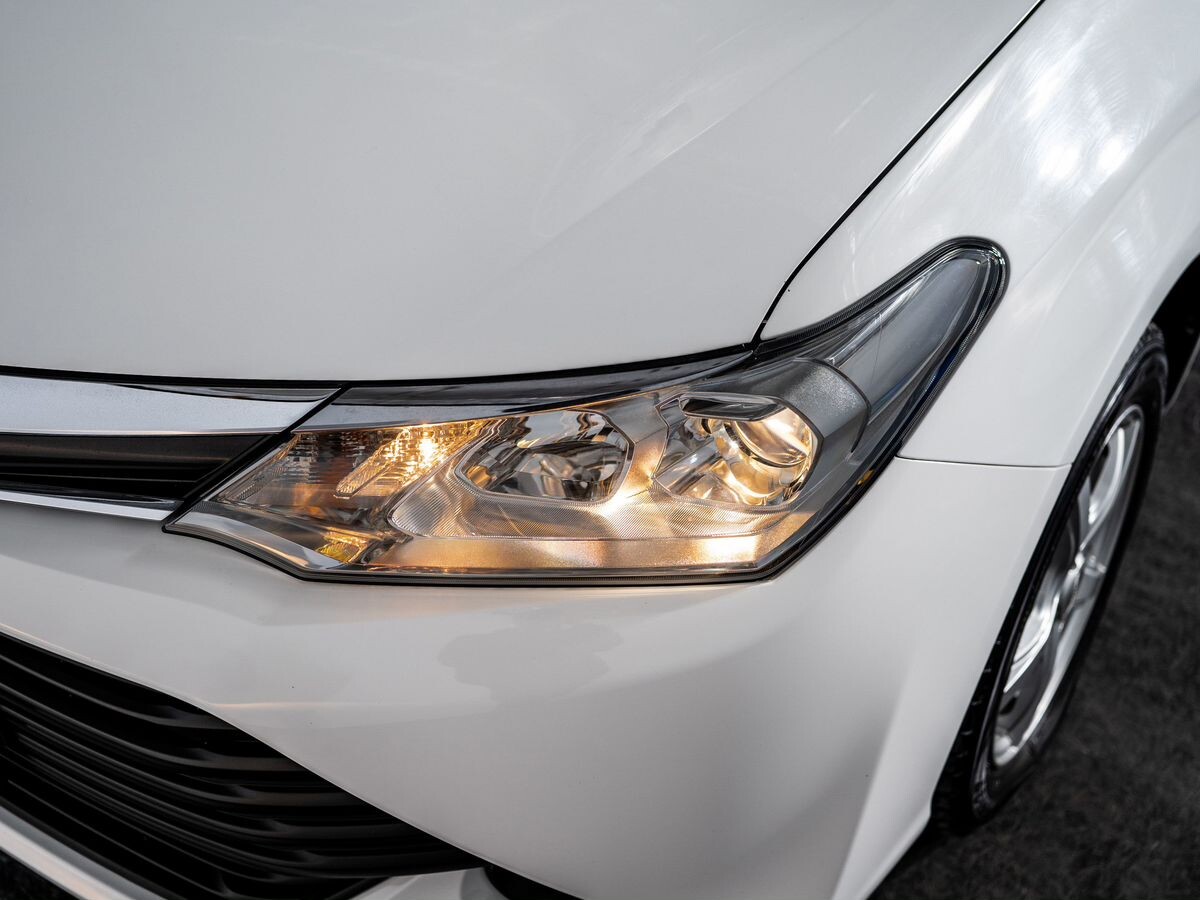 Toyota Corolla 2017 - фото автомобиля