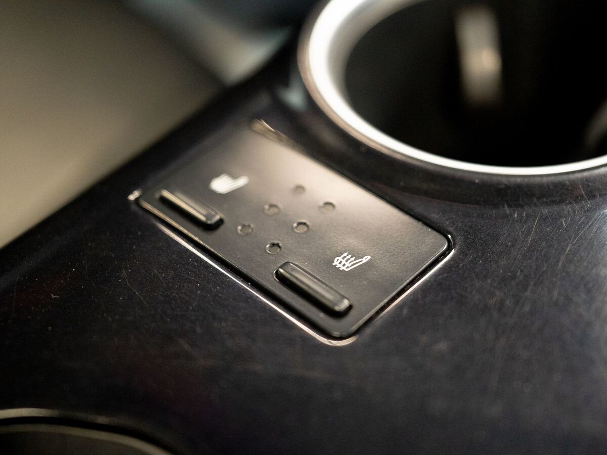 Toyota Camry 2018 - фото автомобиля