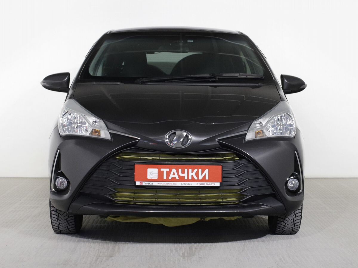 Toyota Vitz 2019 - фото автомобиля
