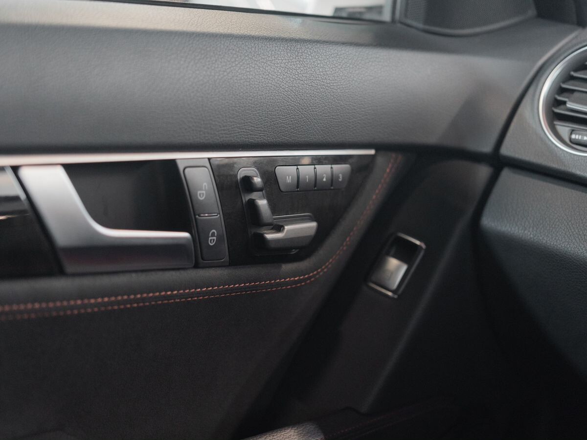 Mercedes-Benz C-Класс 2013 - фото автомобиля