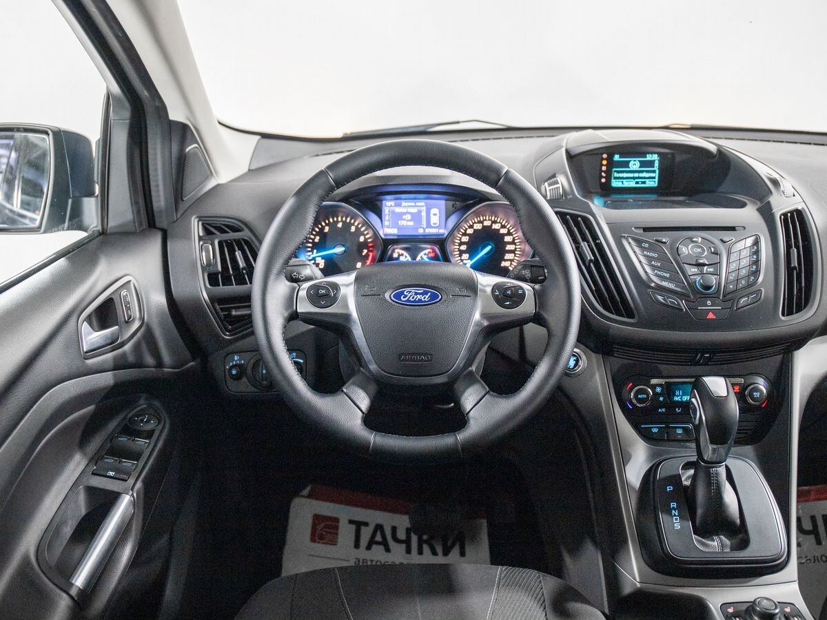 Ford Kuga 2014 - фото автомобиля