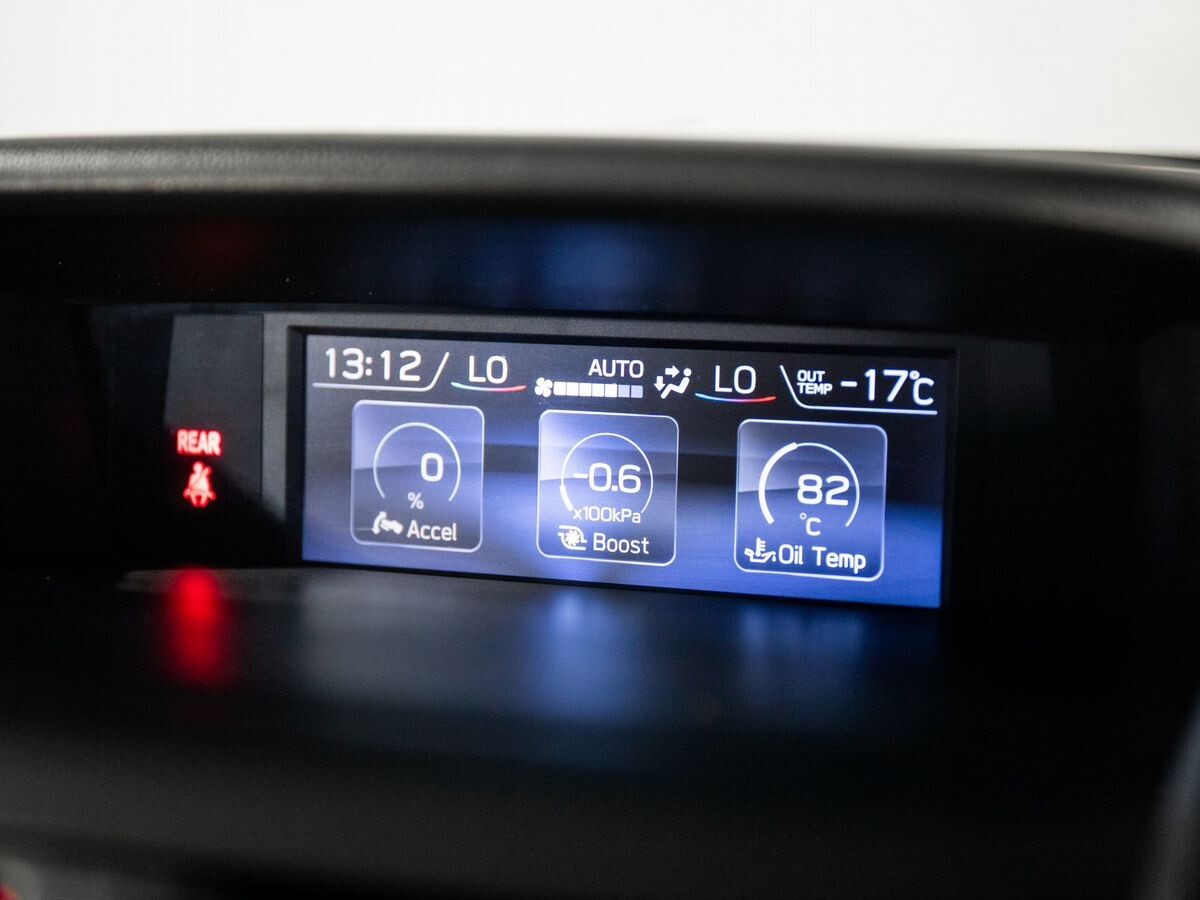 Subaru Levorg 2017 - фото автомобиля