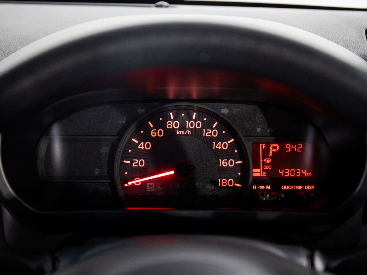 Toyota Passo 2017 - фото автомобиля