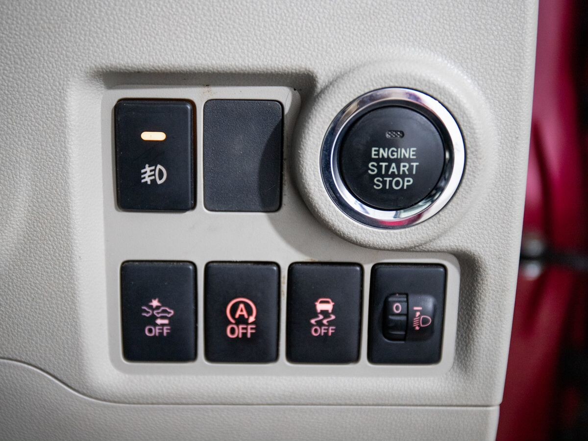 Toyota Passo 2017 - фото автомобиля