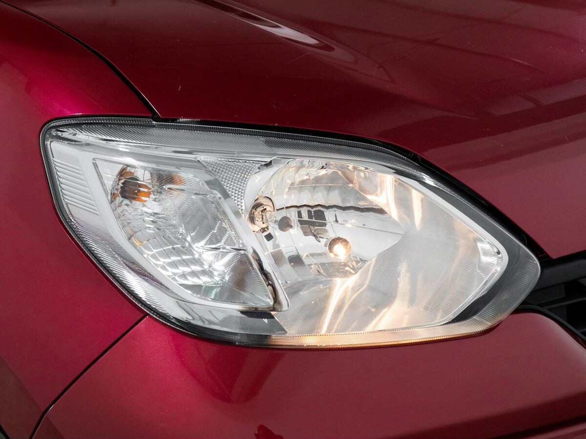 Toyota Passo 2017 - фото автомобиля