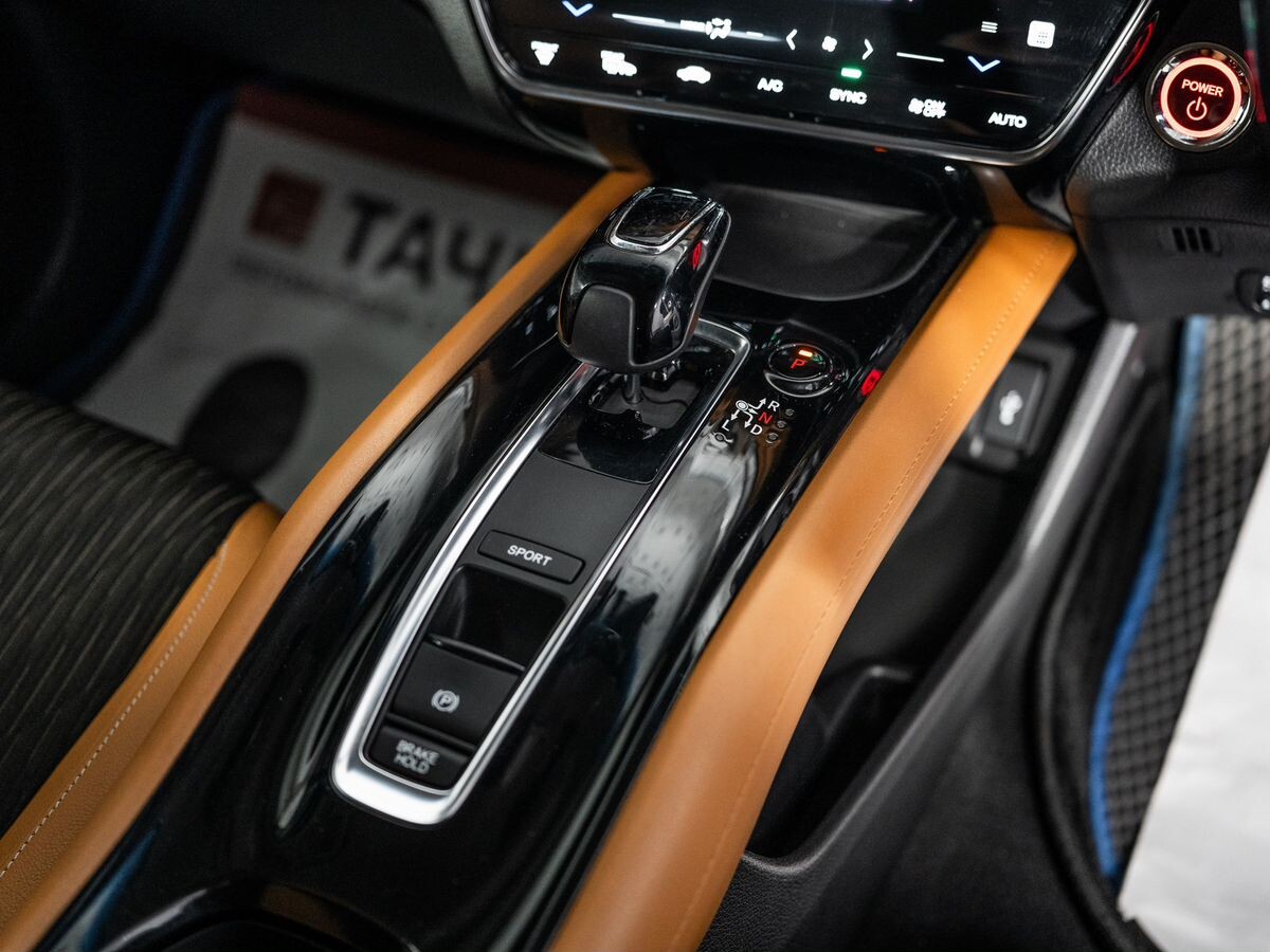 Honda Vezel 2018 - фото автомобиля