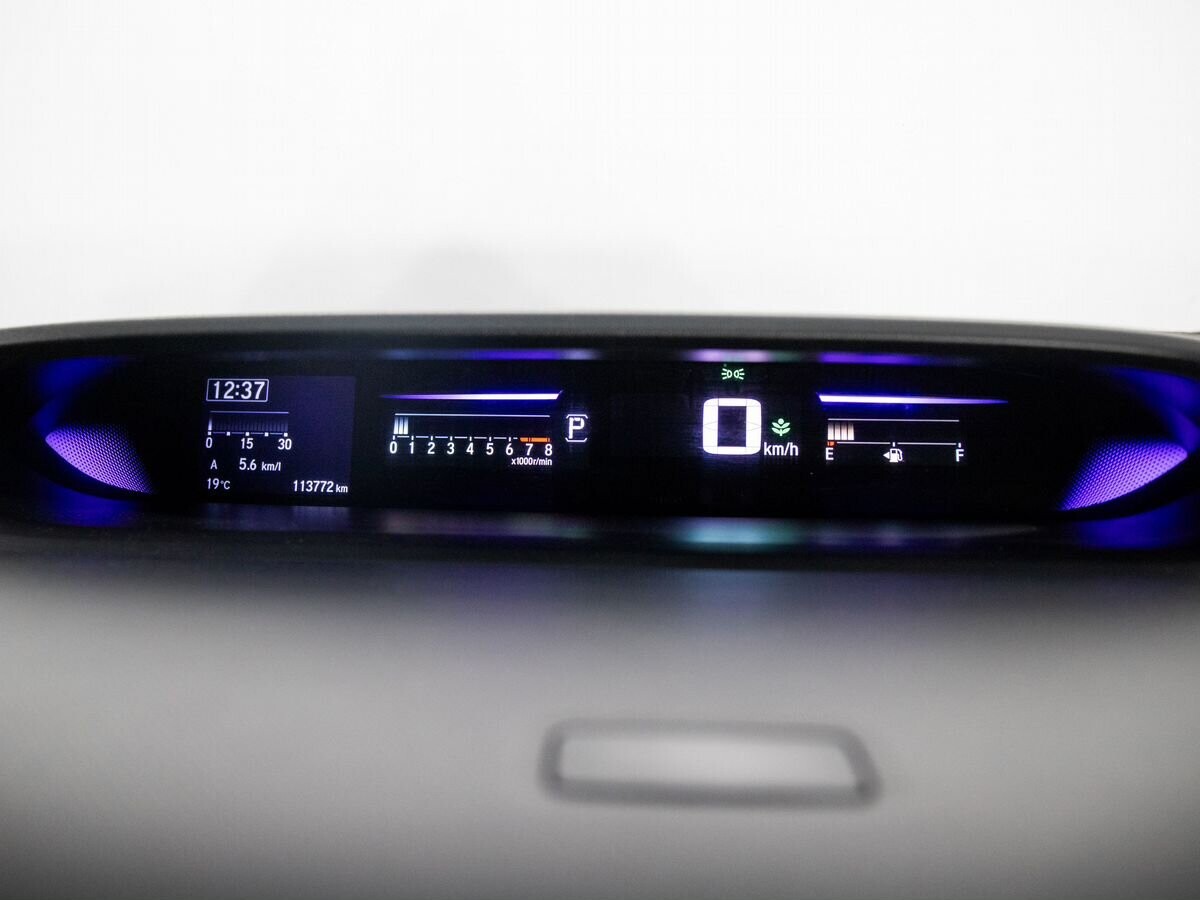 Honda Stepwgn 2017 - фото автомобиля