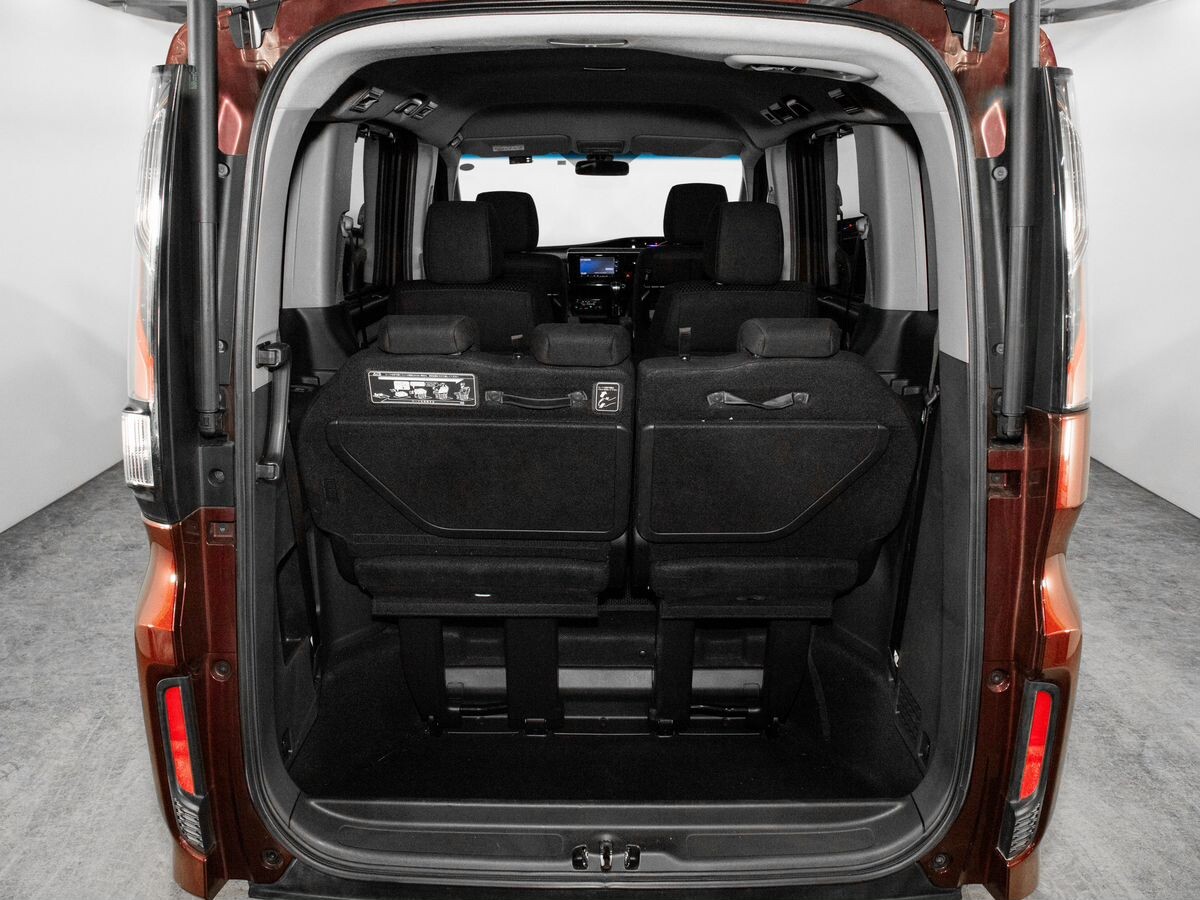 Honda Stepwgn 2017 - фото автомобиля