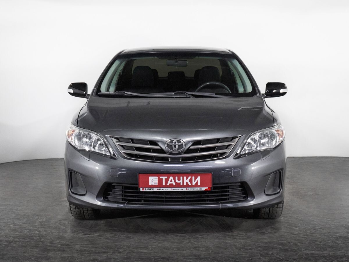 Toyota Corolla 2010 - фото автомобиля