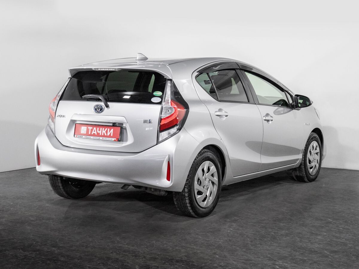 Toyota Aqua 2019 - фото автомобиля