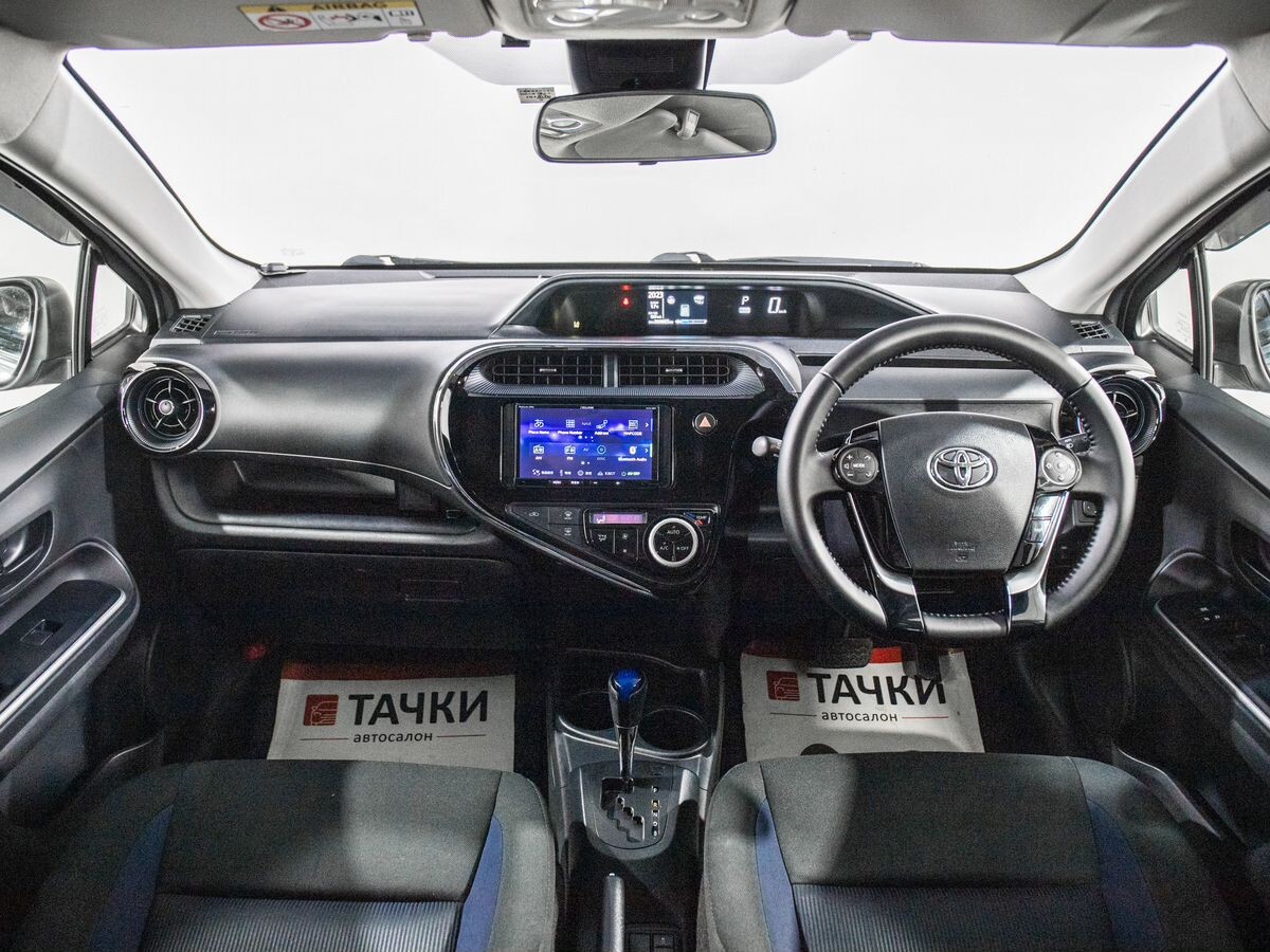 Toyota Aqua 2019 - фото автомобиля