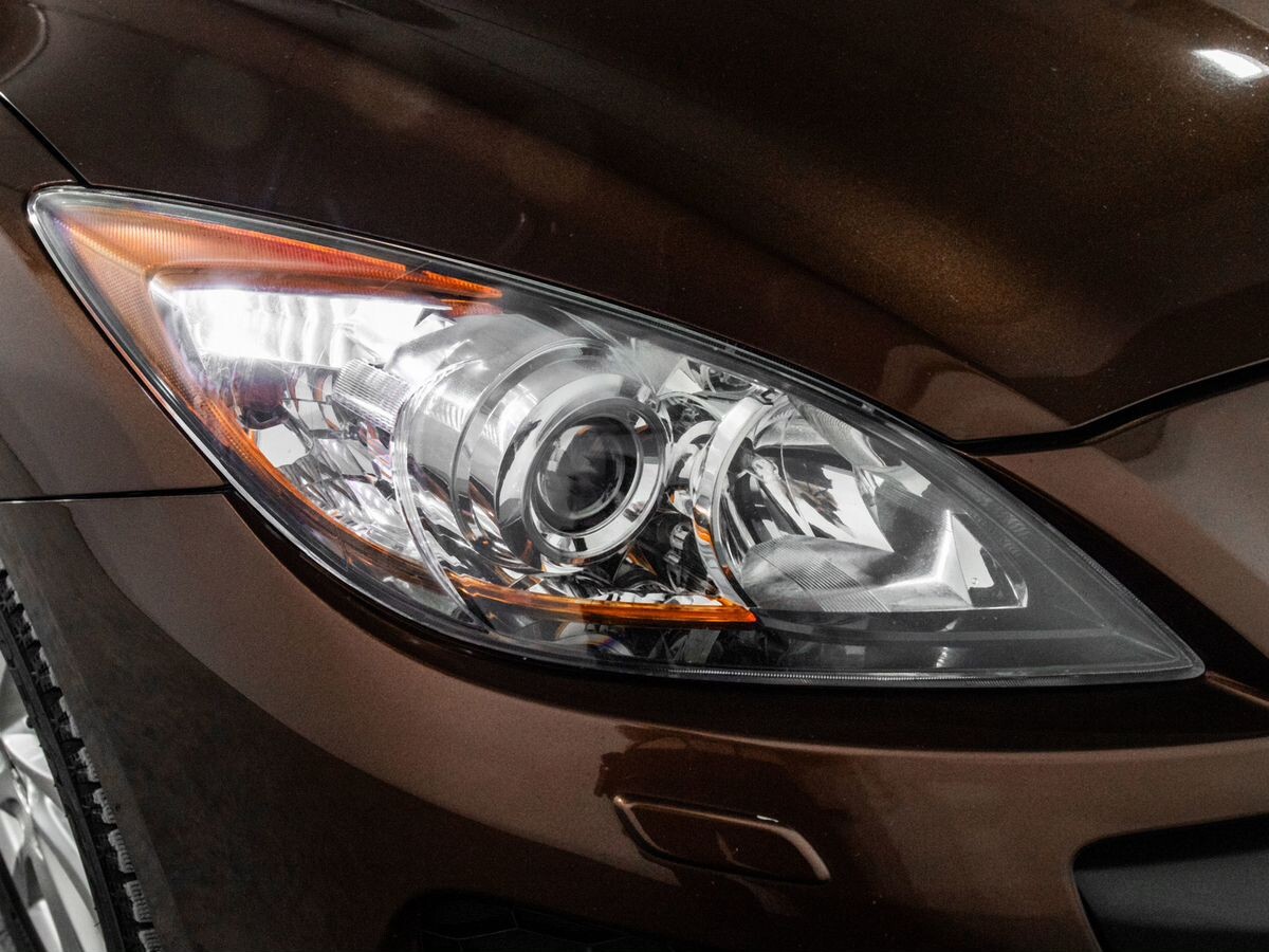 Mazda 3 2012 - фото автомобиля