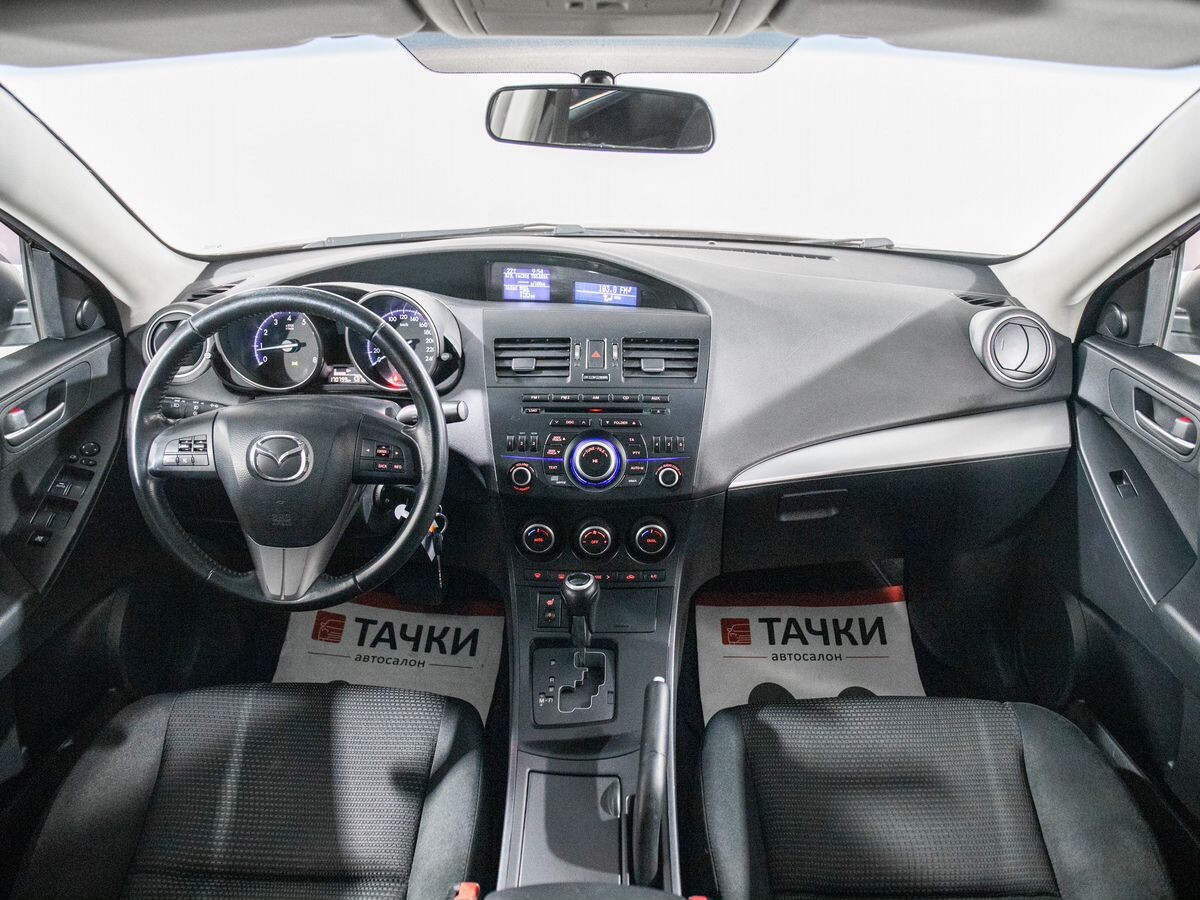 Mazda 3 2012 - фото автомобиля
