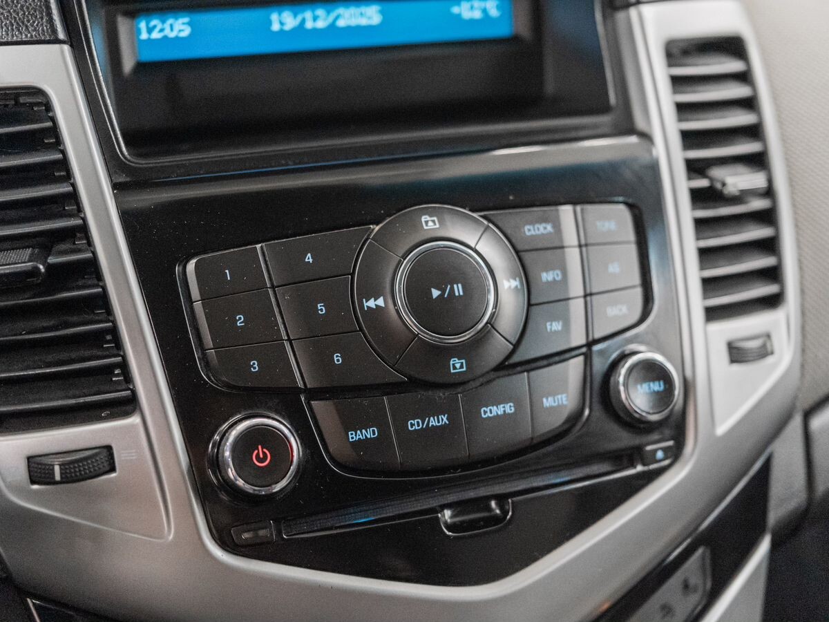 Chevrolet Cruze 2012 - фото автомобиля