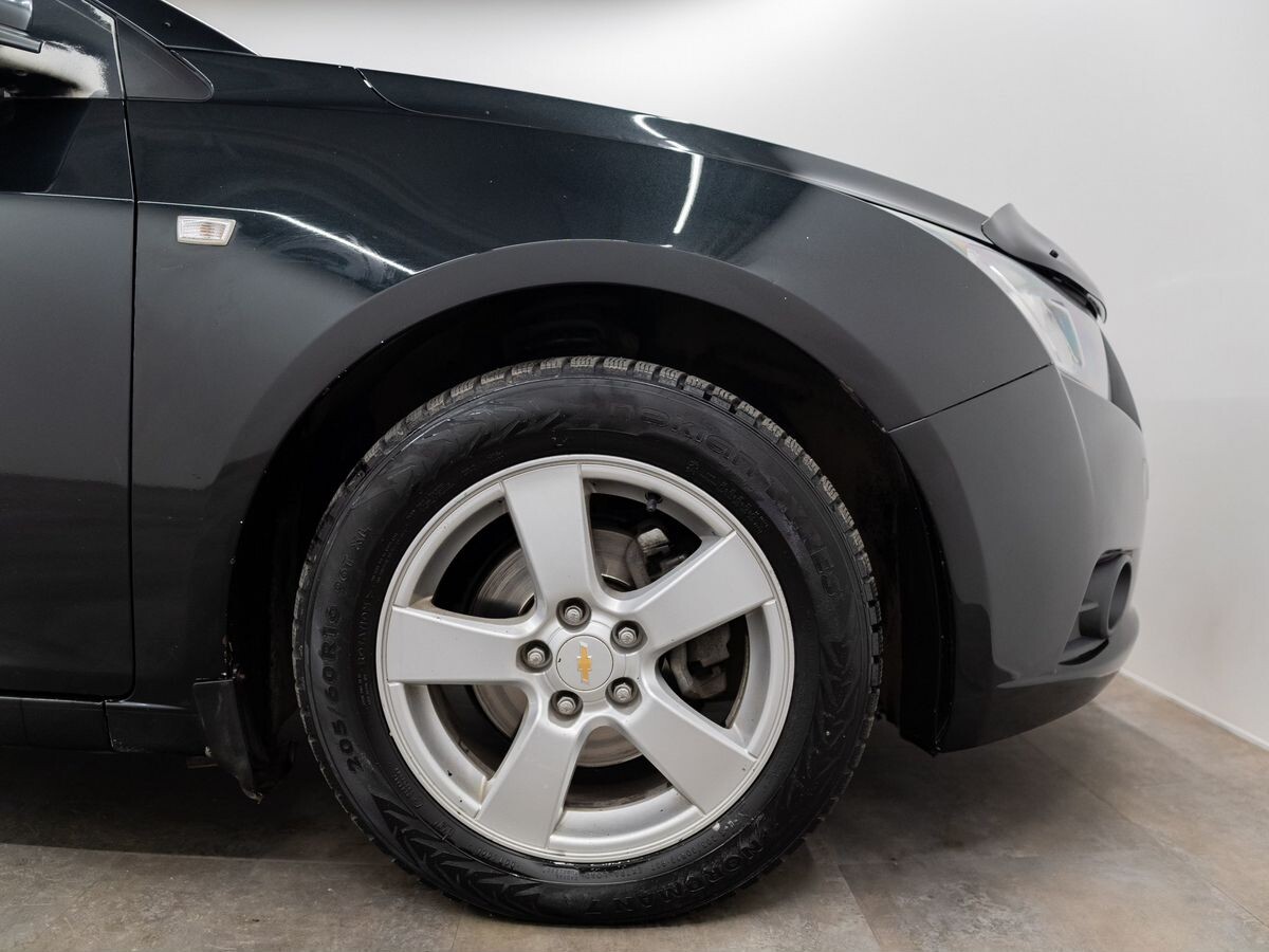 Chevrolet Cruze 2012 - фото автомобиля