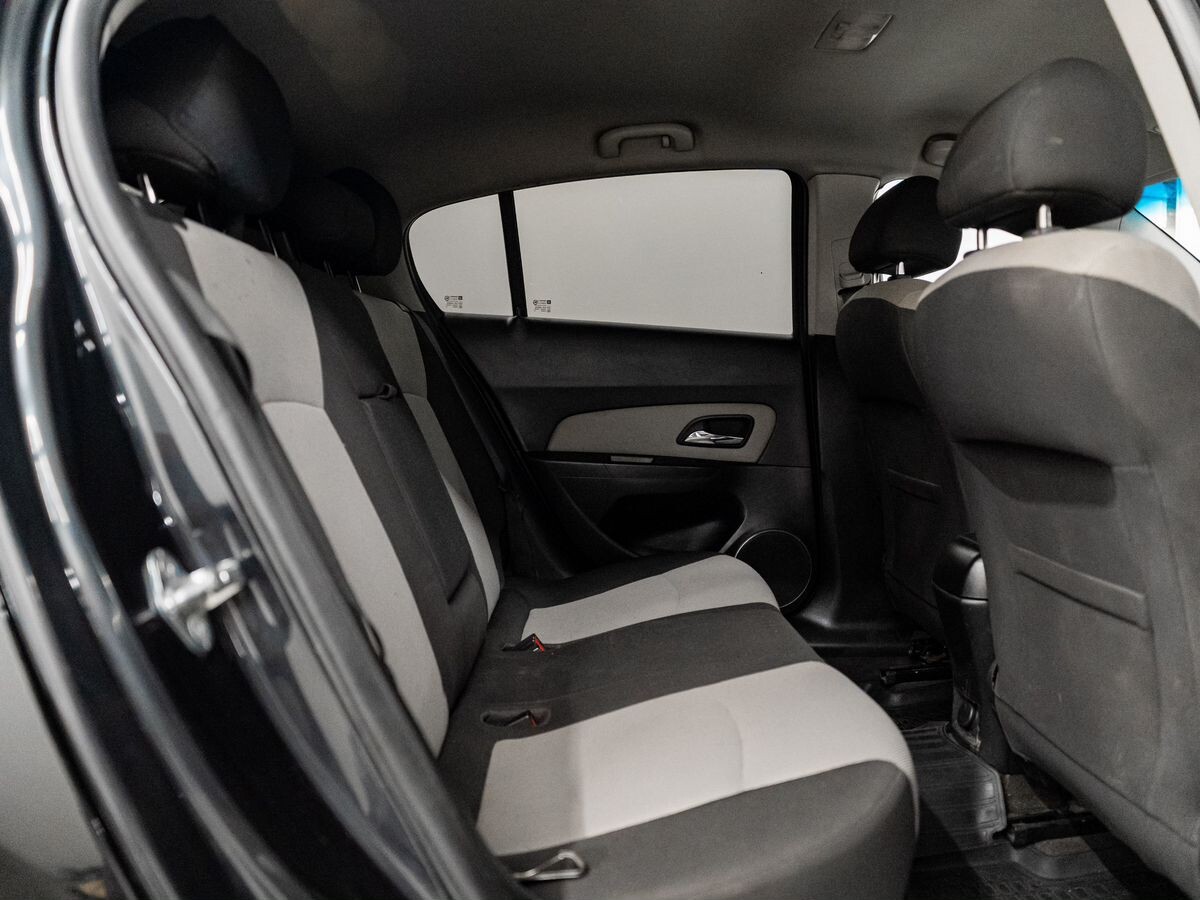 Chevrolet Cruze 2012 - фото автомобиля