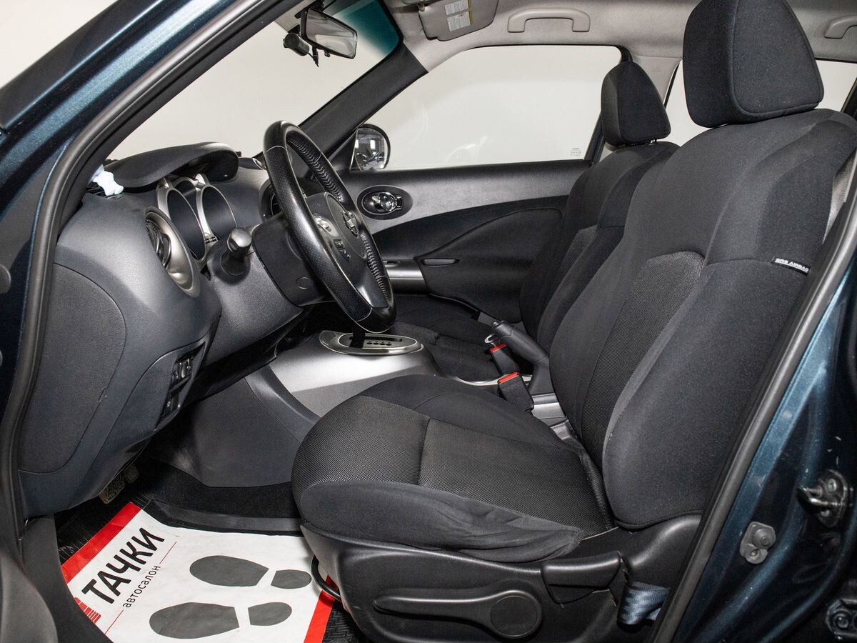 Nissan Juke 2011 - фото автомобиля