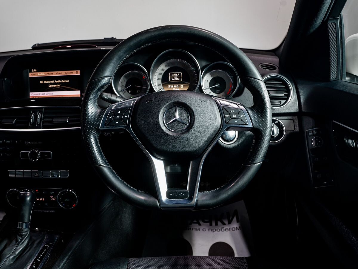 Mercedes-Benz C-Класс 2011 - фото автомобиля