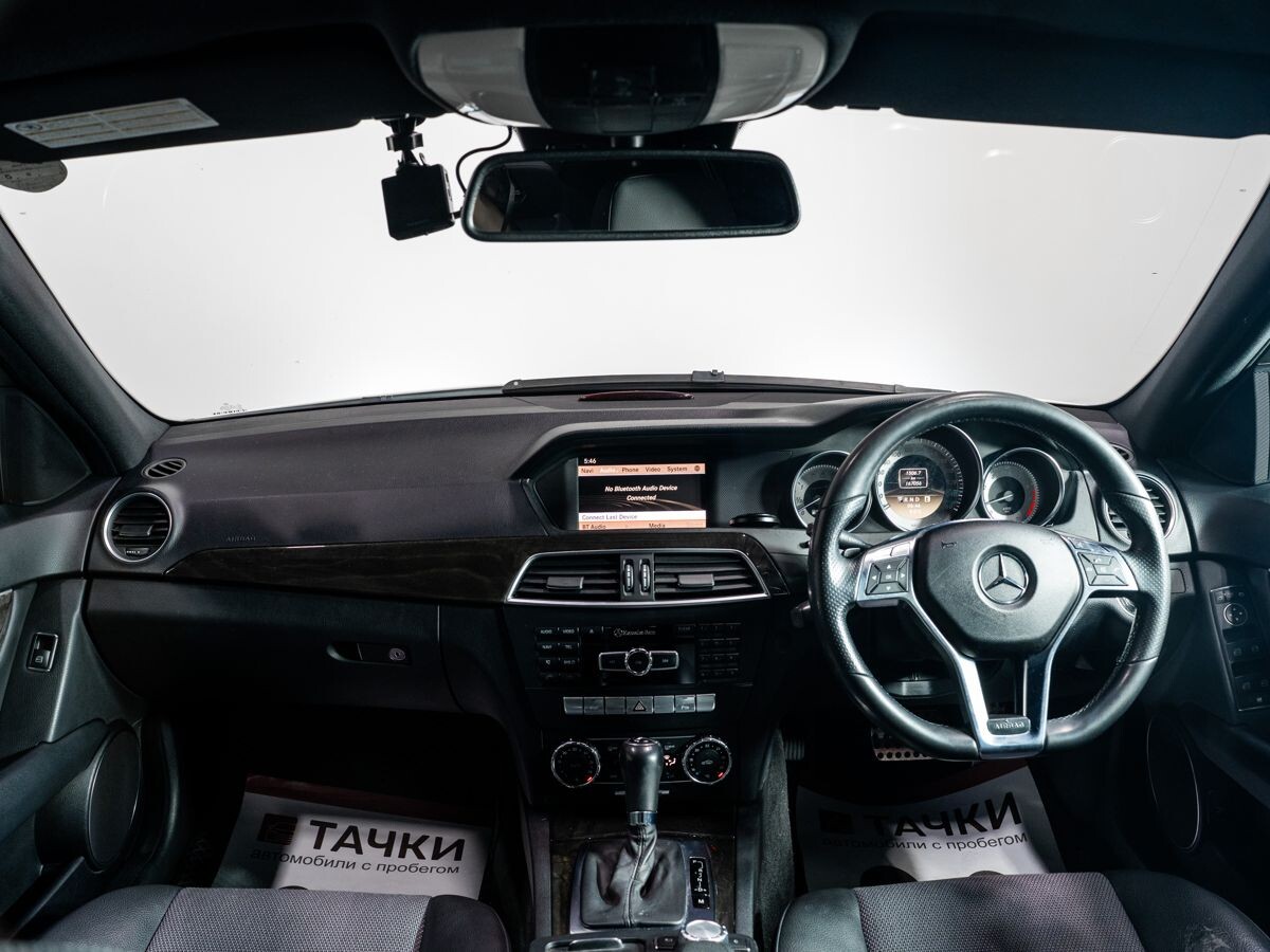 Mercedes-Benz C-Класс 2011 - фото автомобиля