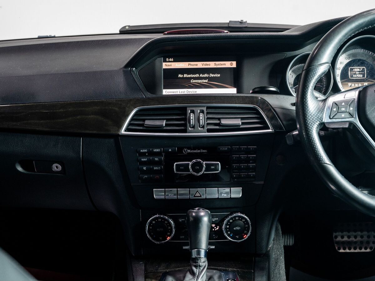 Mercedes-Benz C-Класс 2011 - фото автомобиля