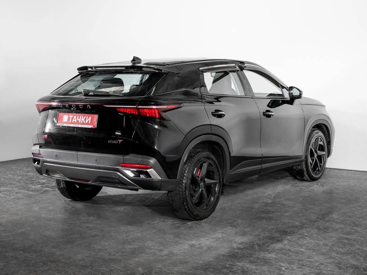 Omoda C5 2023 - фото автомобиля