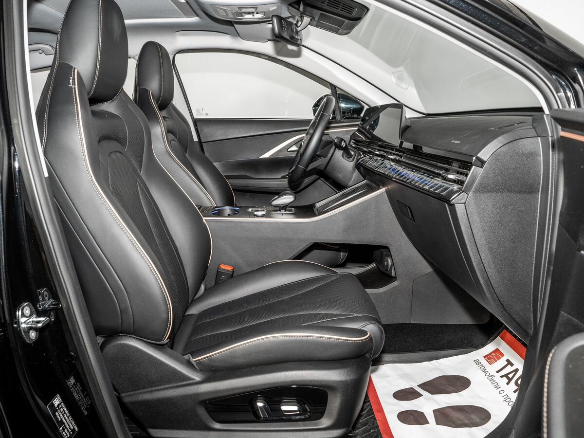 Omoda C5 2023 - фото автомобиля