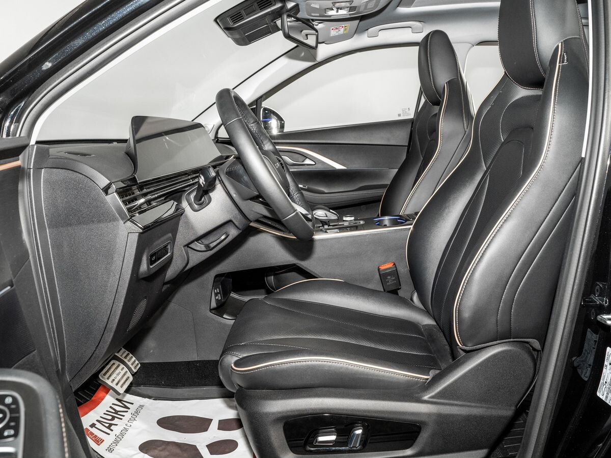 Omoda C5 2023 - фото автомобиля