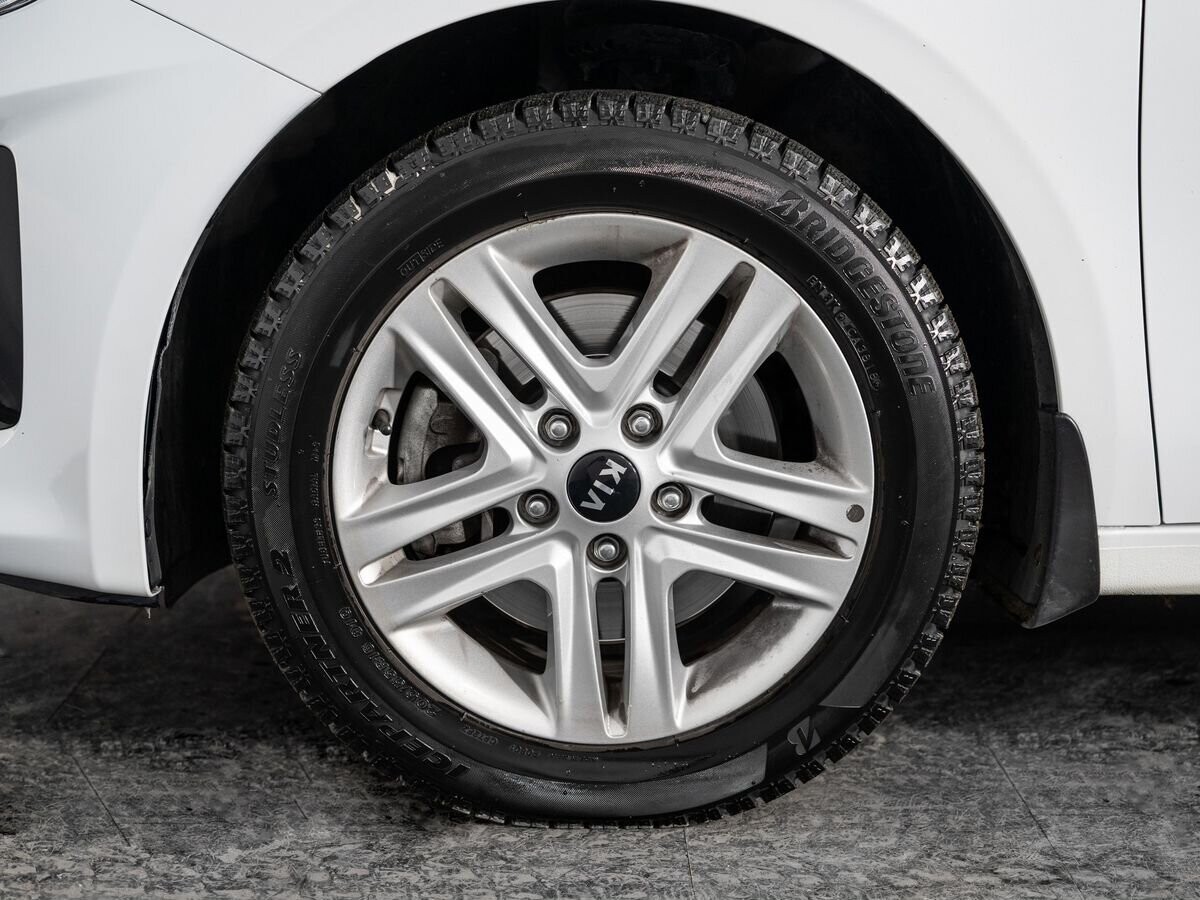 Kia Ceed 2020 - фото автомобиля