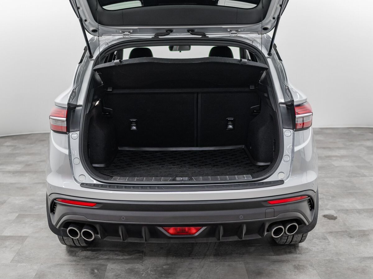 Geely Coolray 2021 - фото автомобиля