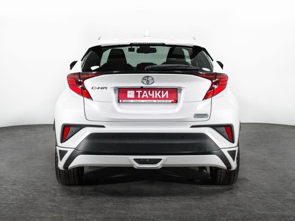 Toyota C-HR 2019 - фото автомобиля