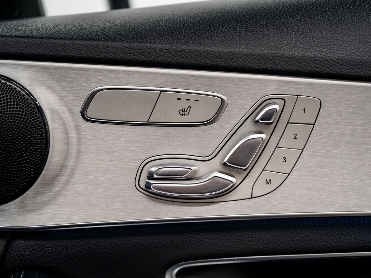 Mercedes-Benz C-Class 2017 - фото автомобиля