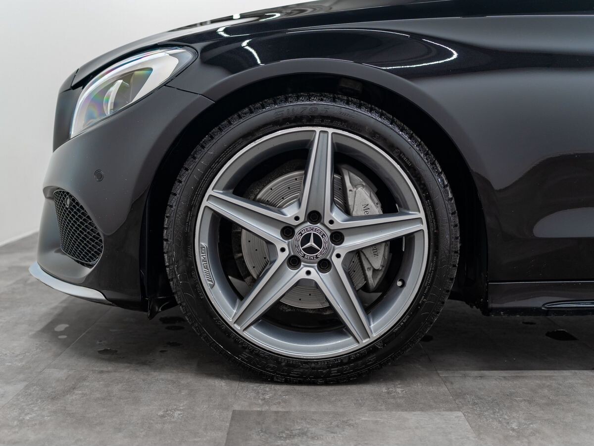 Mercedes-Benz C-Class 2017 - фото автомобиля